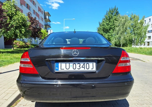 Mercedes-Benz Klasa E cena 17000 przebieg: 367000, rok produkcji 2006 z Lublin małe 46